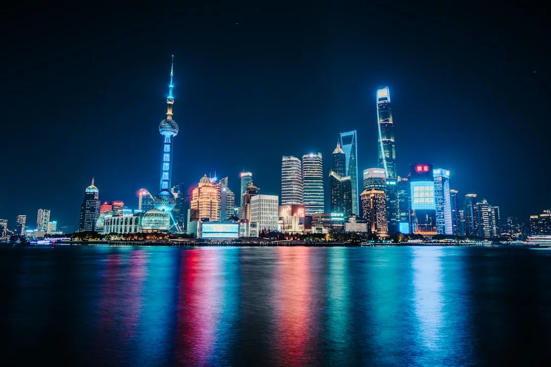 豪霖格实业：成长型企业资金支持与投后管理一体化方案